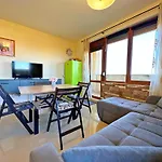 Sunny Ap In Golf Complex Lighthouse Apartman