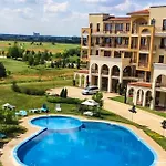 Sunny Ap In Golf Complex Lighthouse Balcsik