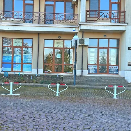 Sunny Ap In Golf Complex Lighthouse Apartman Balcsik