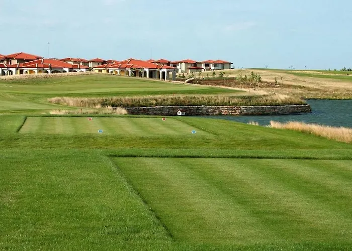 Sunny Ap In Golf Complex Lighthouse Apartment *