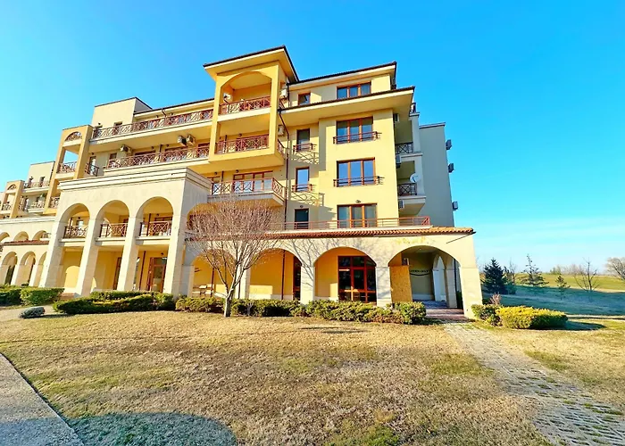 Apartment Sunny Ap In Golf Complex Lighthouse *