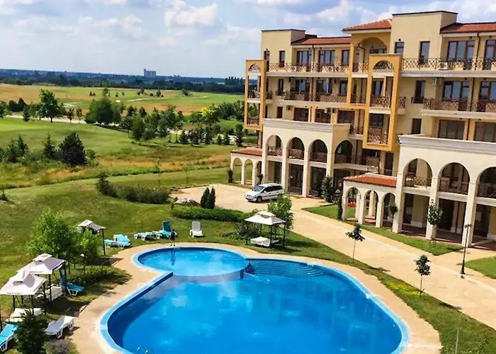 Sunny Ap In Golf Complex Lighthouse Balchik